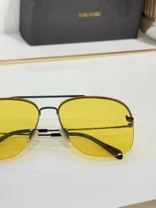 Tom Ford FT0883 Selby Sunglasses – Wholesale Optical Frames Supplier
