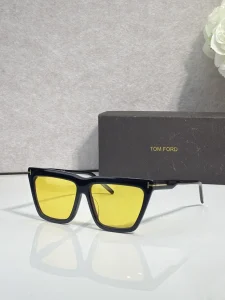 Wholesale Tom Ford FT1110 Mens Aviator Sunglasses | B2B Optical Distributor