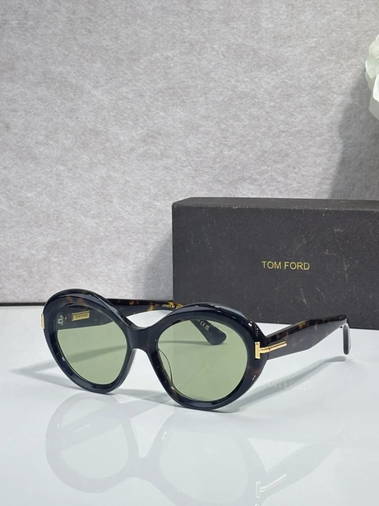 Tom Ford FT1328 Bruce Sunglasses Women Wholesale | Optical Retail Supplier