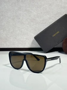 Wholesale Tom Ford TF1182 Wallace Sunglasses | B2B Optical Distributor