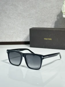 Premium Tom Ford FT0906 Penn Sunglasses – Wholesale Distributor