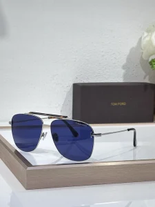 Tom Ford FT1017 Clip On Sunglasses – Wholesale Optical Frames Supplier