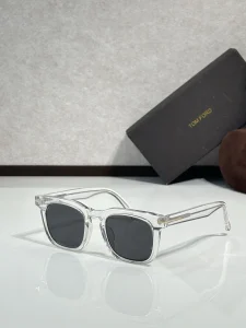 Wholesale Tom Ford TF751 Julie Sunglasses | B2B Optical Distributor