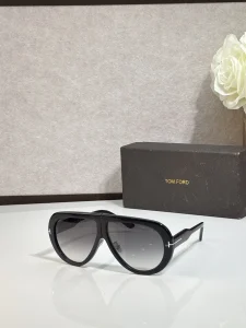 Premium Tom Ford FT0836 Photochromic Sunglasses – Wholesale Distributor