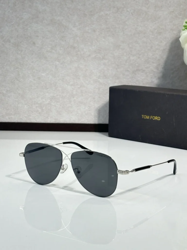 Tom Ford FT0981 Aviator Sunglasses Women for Wholesale | Optical Store Supplier