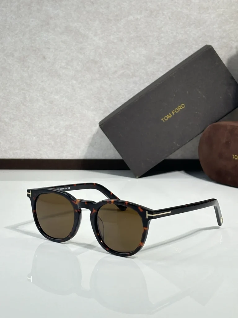 Tom Ford FT5629 58mm Pilot Sunglasses for Wholesale | Optical Store Supplier