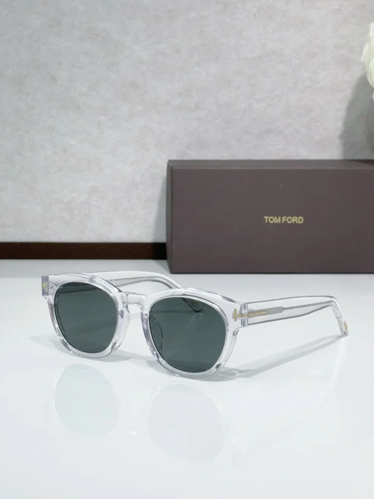 Wholesale Tom Ford TF0590 Round Sunglasses | B2B Optical Distributor