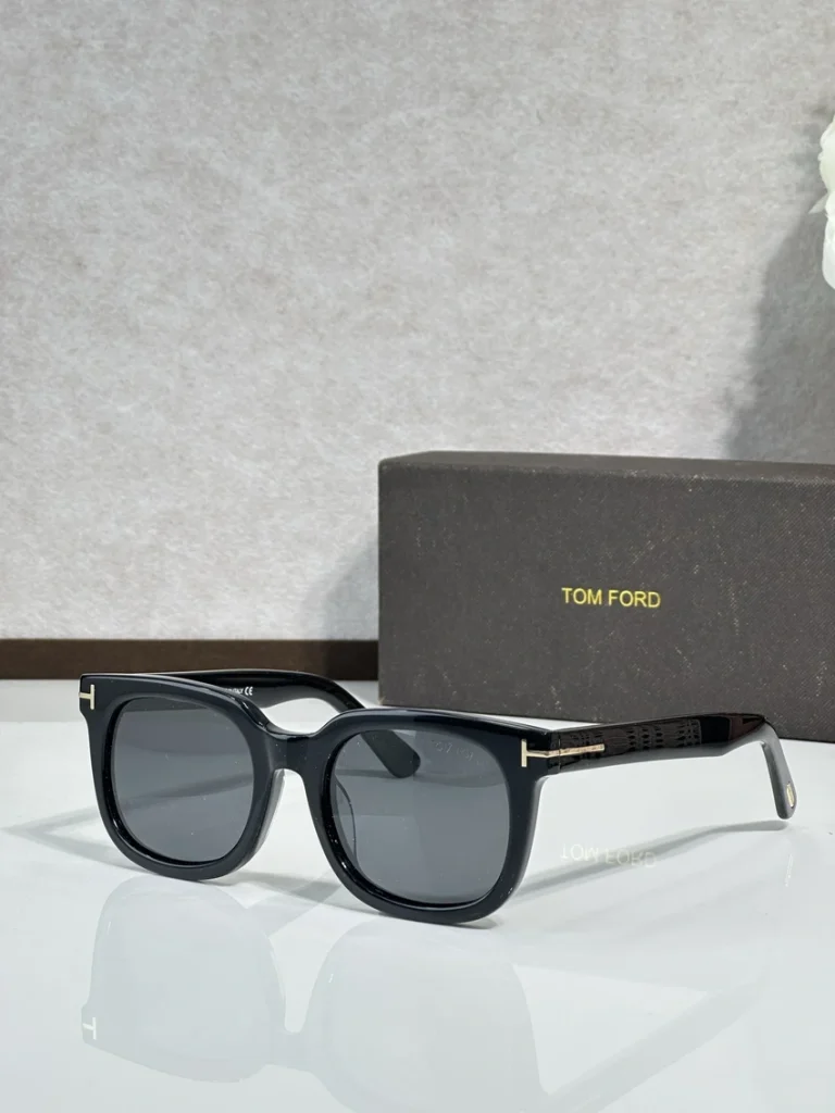 Wholesale Tom Ford TF211 James Bond Sunglasses | B2B Optical Distributor