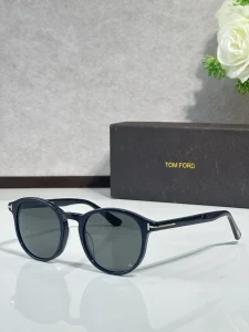 Buy Tom Ford TF834 Sunglasses Real Vs Fake Wholesale | Optical Importer
