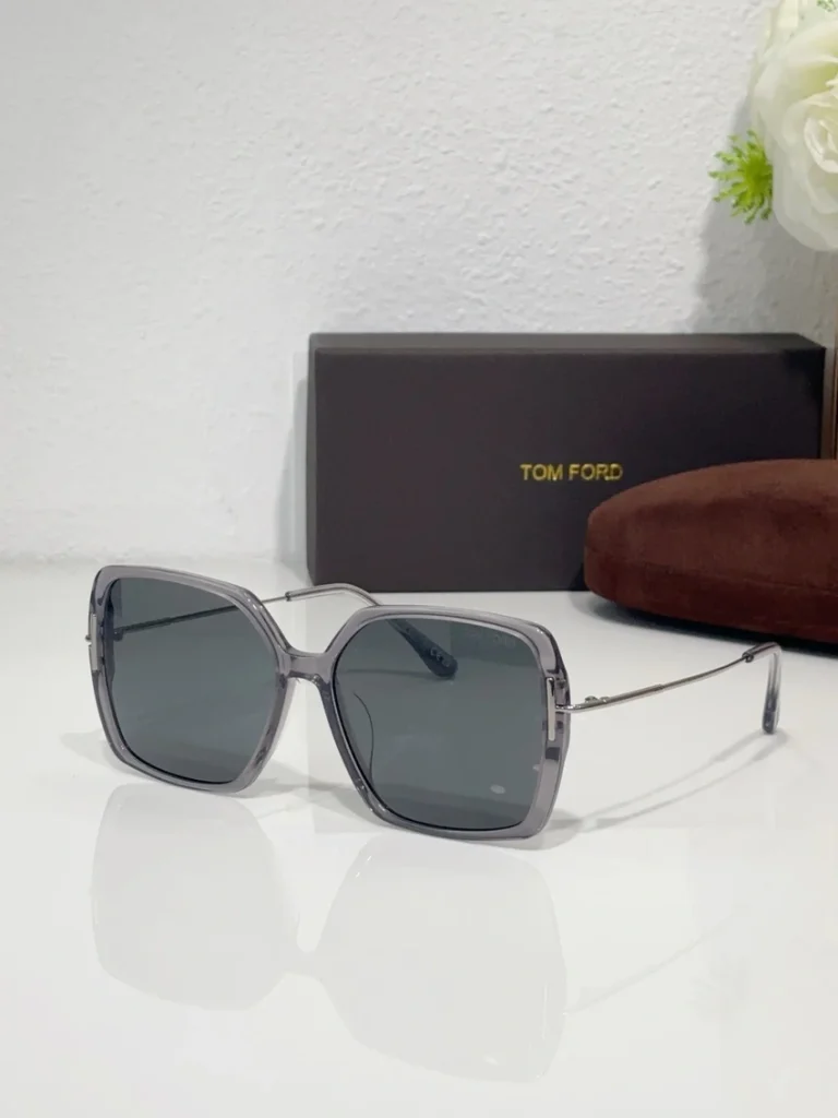 Tom Ford TF1039 59mm Rectangle Sunglasses Wholesale | Optical Retail Supplier