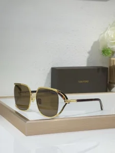 Tom Ford TF1092 Bianca Sunglasses Wholesale | Optical Retail Supplier