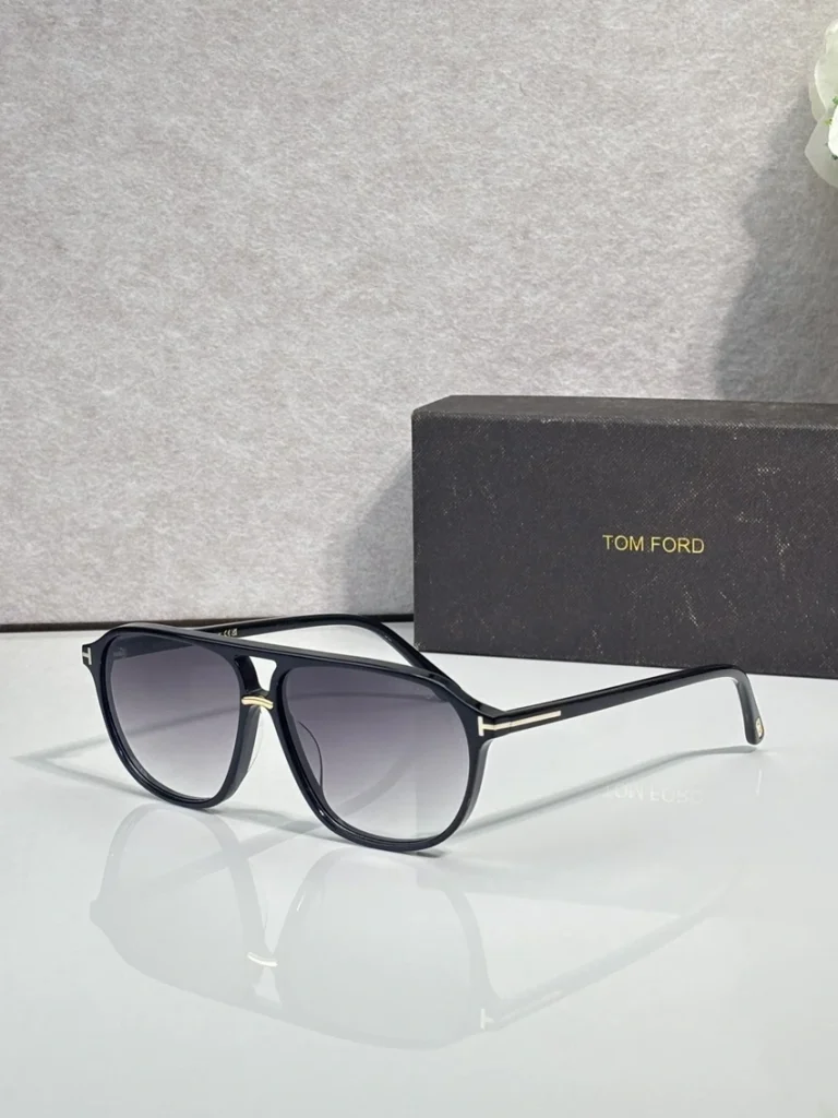Tom Ford FT1026 Copy Sunglasses Wholesale | Optical Retail Supplier