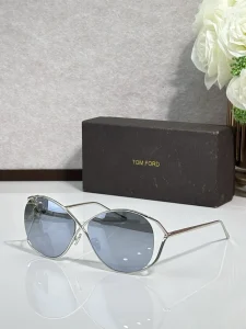 Premium Tom Ford TF1067 Colette Sunglasses – Wholesale Distributor