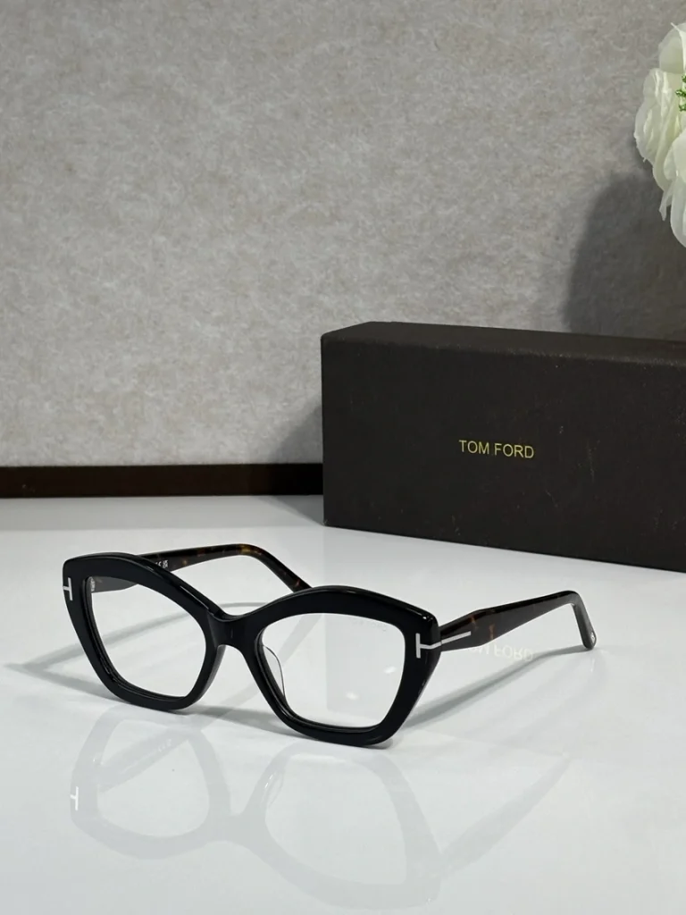 High-Quality Tom Ford FT6044 Optical Glasses – Discount Tom Ford Eyeglasses | B2B Optical Supplier