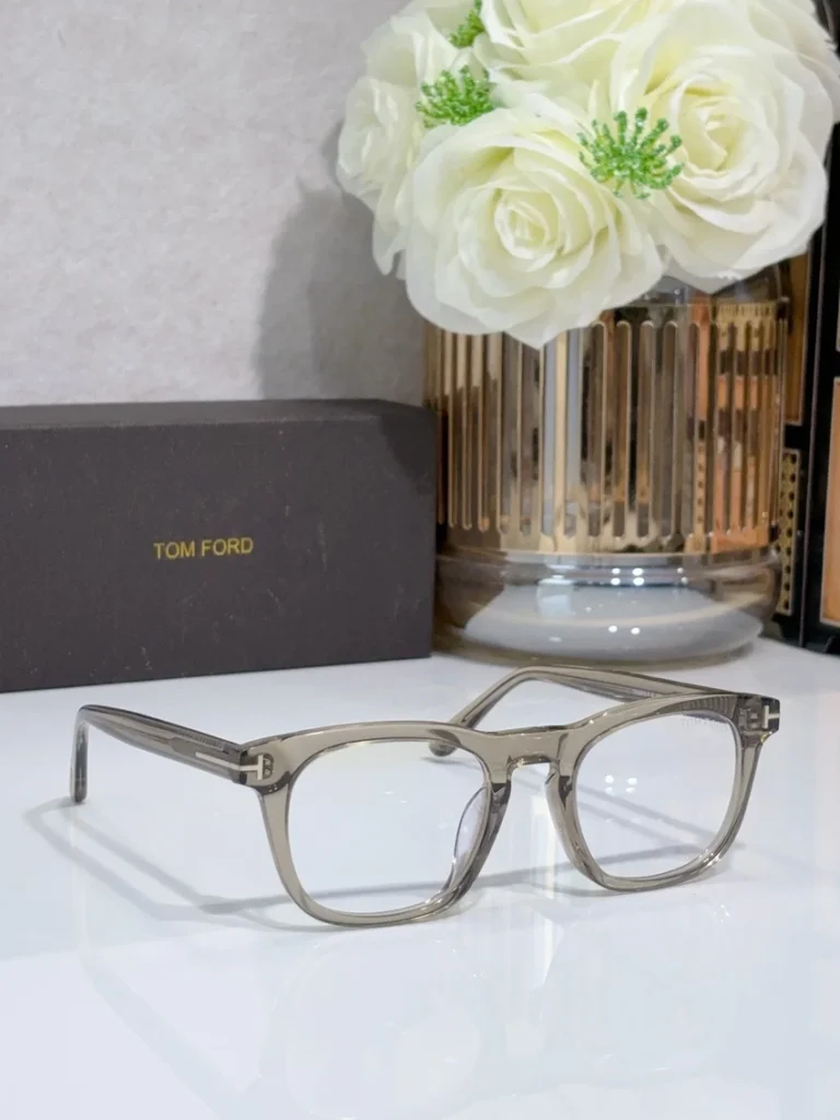 Luxury Tom Ford TF5870 Prescription Frames – Tom Ford 5353 Eyeglasses | Bulk Distributor