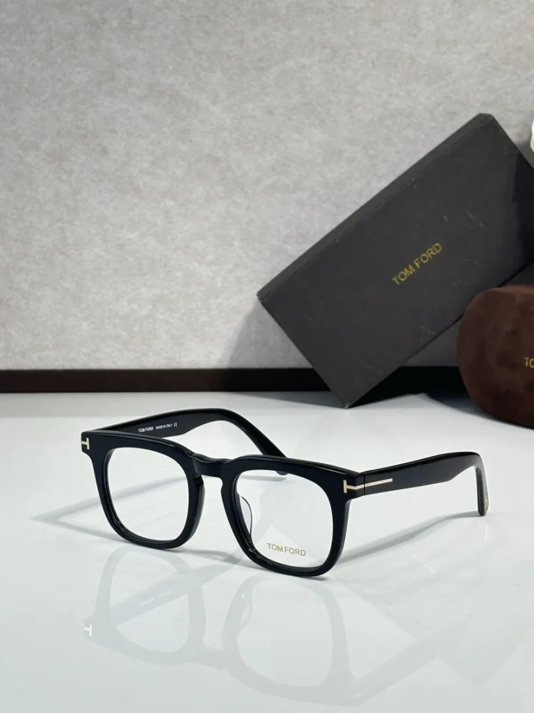 Designer Tom Ford TF751 Eyeglasses – Tom Ford Glasses Ladies | Wholesale Distributor