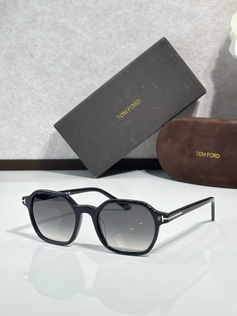 Buy Tom Ford FT1301 Lorna Shield Sunglasses Wholesale | Optical Importer