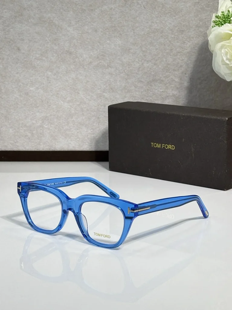 Luxury Tom Ford TF237 Eyewear – Tom Ford Glasses Case | Wholesale Distributor