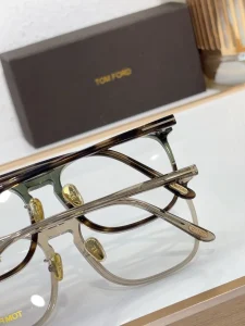 High-Quality Tom Ford TF5699 Prescription Frames – Tom Ford Pink Eyeglasses | Wholesale Optician Supply