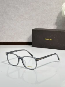Professional Tom Ford TF5831 Optical Glasses – Tom Ford Eye Glasses For Women | B2B Optical Supplier