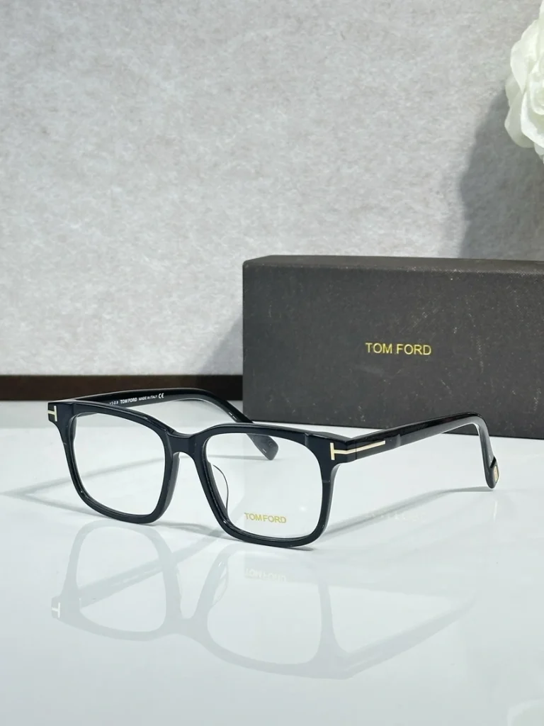 Authentic Tom Ford TF5661 Eyeglasses – Tom Ford Rimless Glasses | Bulk Distributor