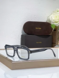 Elite Tom Ford TF5711 Prescription Frames – Tom Ford Tortoiseshell Glasses | B2B Optical Supplier