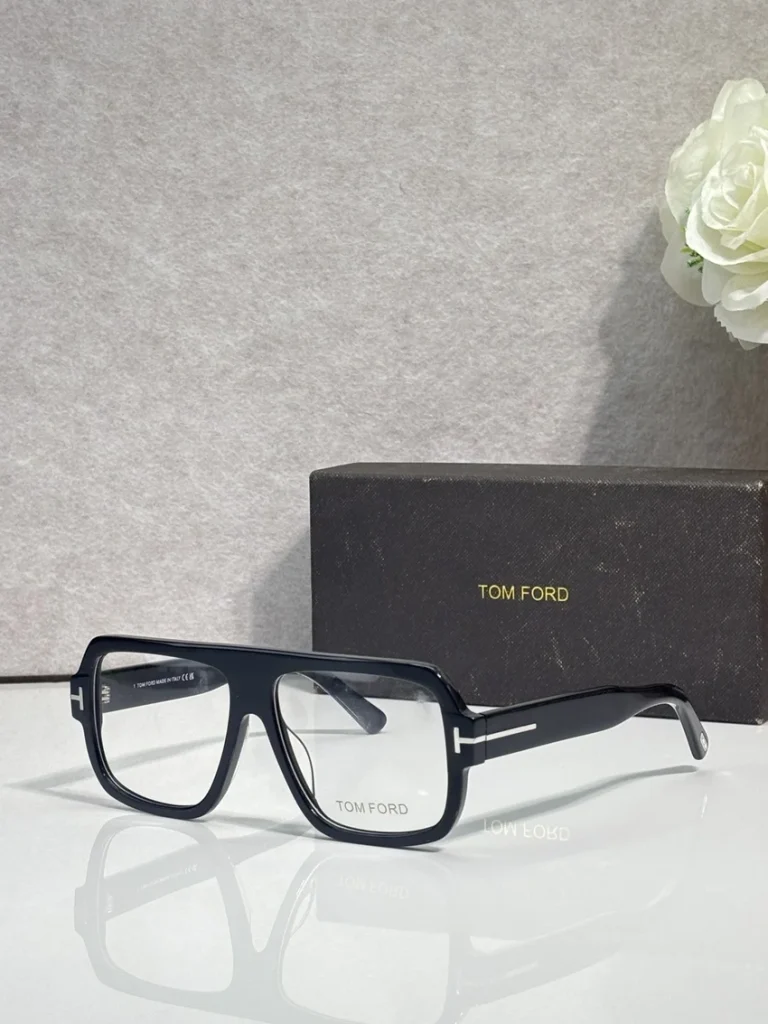 Luxury Tom Ford FT0933 Prescription Frames – Tom Ford Glasses Square | Retail Optical Partner