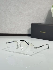 Professional Tom Ford FT0981 Eyewear – Tom Ford Eyeglasses For Ladies | Wholesale Optician Supply