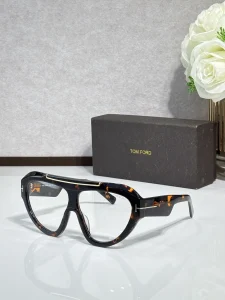 Authentic Tom Ford FT1094 Optical Glasses – Tom Ford Butterfly Glasses | Bulk Distributor