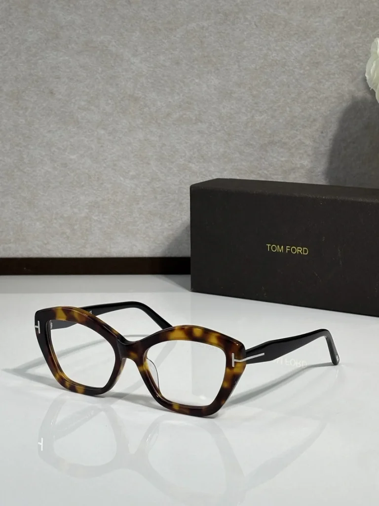 Professional Tom Ford FT6044 Prescription Frames – Tom Ford Eyewear Men | B2B Optical Supplier