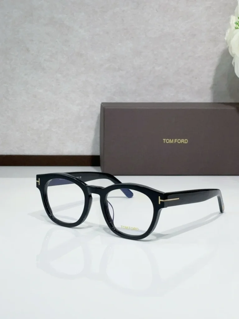 Wholesale Tom Ford TF0590 Eyeglasses – Tom Ford Brown Glasses | Bulk Distributor