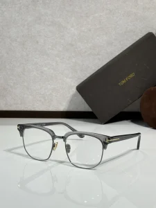 Designer Tom Ford TF1165 Eyeglasses – Round Tom Ford Glasses | Bulk Distributor