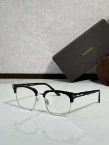 Luxury Tom Ford TF1165 Optical Glasses – Tom Ford Womens Eyeglass Frames | B2B Optical Supplier