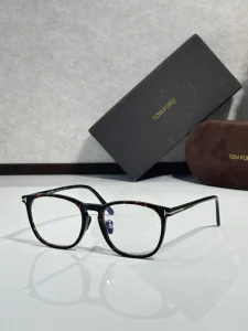 High-Quality Tom Ford TF5700 Eyewear – Women’s Tom Ford Glasses | Wholesale Distributor