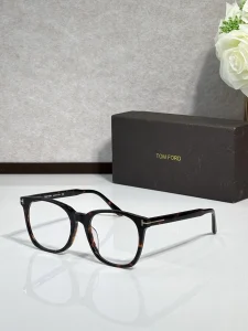 High-Quality Tom Ford TF6052 Eyeglasses – Tom Ford Womens Eyeglasses | Wholesale Distributor