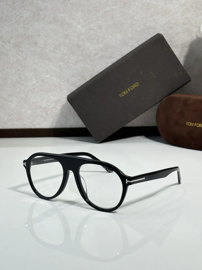 Elite Tom Ford FT1047 Prescription Frames – Mens Tom Ford Glasses Frames | Trade Eyewear Distributor