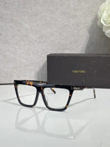 Professional Tom Ford FT1110 Optical Glasses – Tom Ford Men Optical Glasses | B2B Optical Supplier