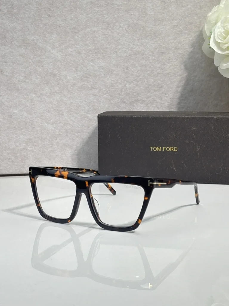 Professional Tom Ford FT1110 Optical Glasses – Tom Ford Men Optical Glasses | B2B Optical Supplier