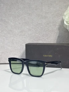 Premium Tom Ford FT0646 Sunglasses Pink – Wholesale Distributor