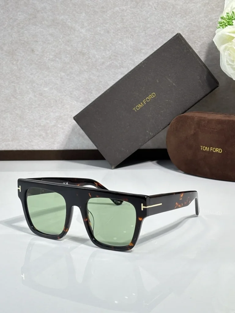 Tom Ford FT0847 Natalia Sunglasses Wholesale | Optical Retail Supplier