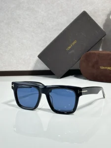 Tom Ford FT1200 Sunglasses Gold for Wholesale | Optical Store Supplier
