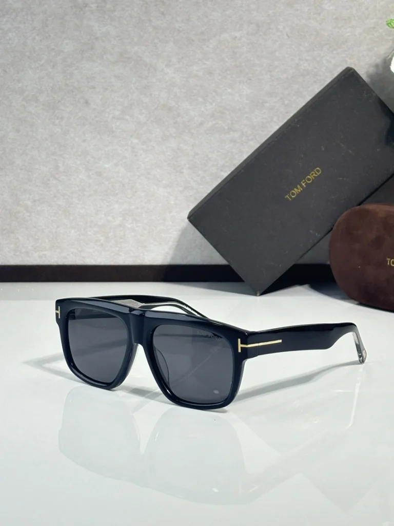 Wholesale Tom Ford FT1201 Philippe Sunglasses | B2B Optical Distributor