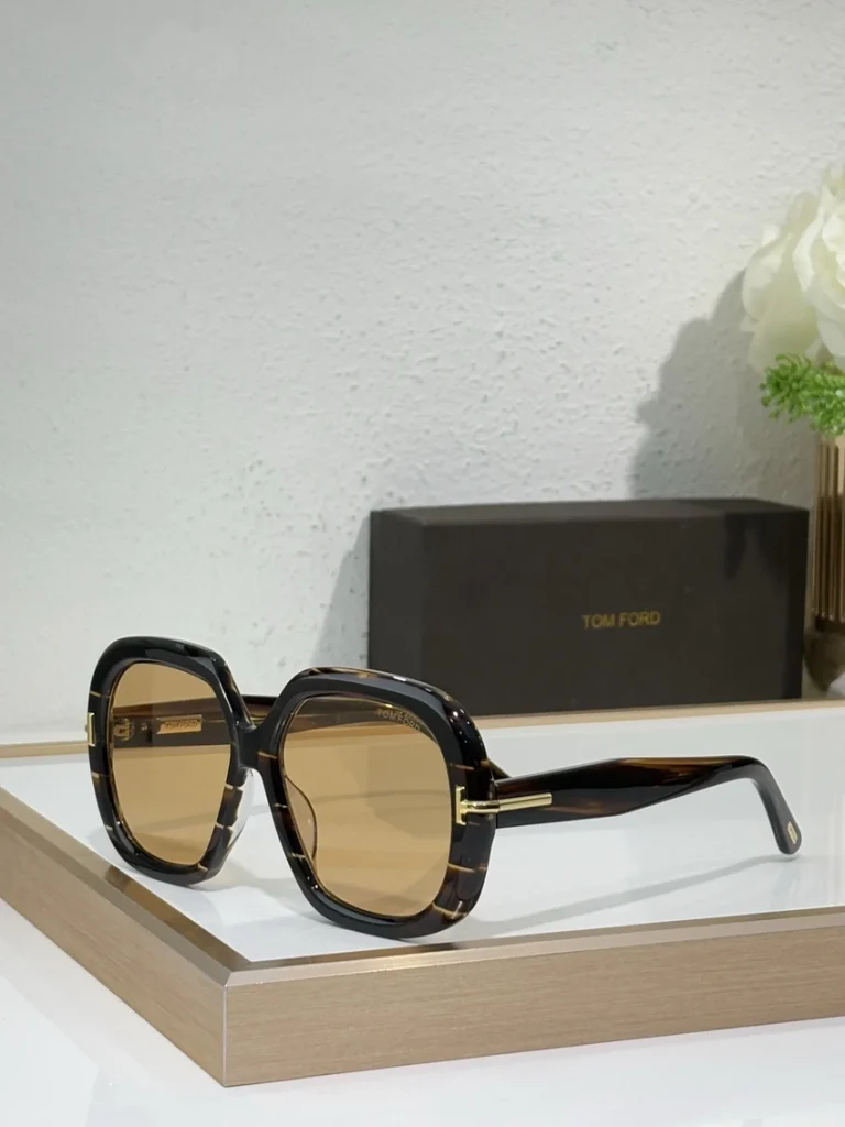 Tom Ford FT1278 Guilliana Sunglasses – Wholesale Optical Frames Supplier