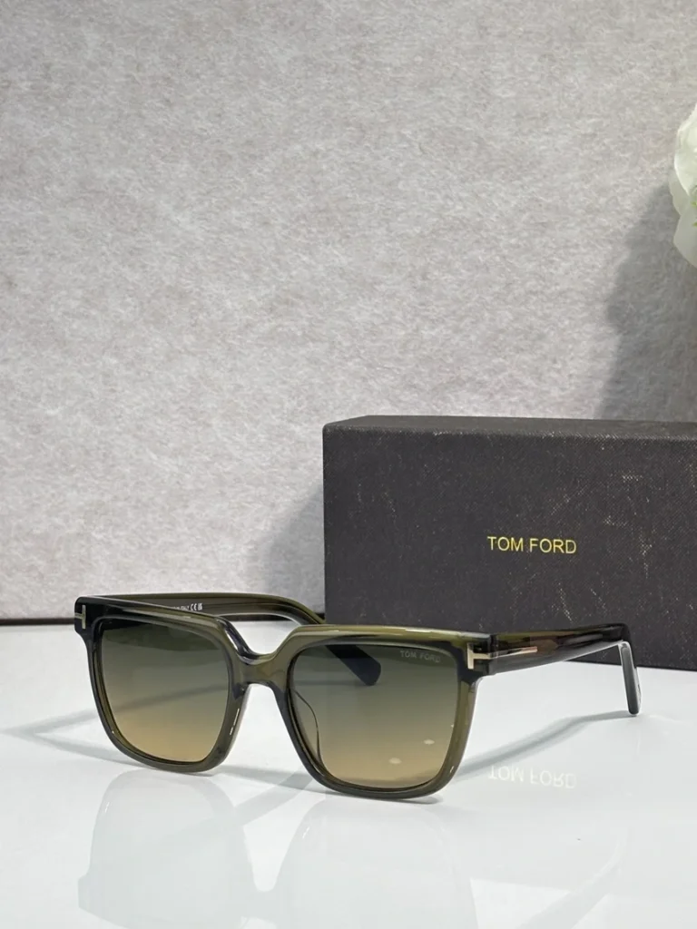 Tom Ford FT5889 Prescription Sunglasses for Wholesale | Optical Store Supplier