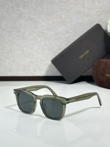 Premium Tom Ford TF751 58mm Navigator Sunglasses – Wholesale Distributor