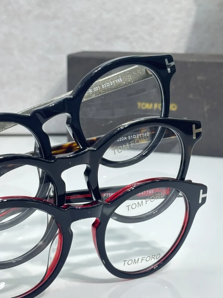 High-Quality Tom Ford FT5887 Spectacle Frames – Tom Ford Glasses Clear | Trade Eyewear Distributor