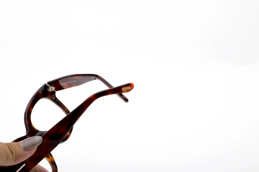 High-Quality Tom Ford FT613-F Optical Frames – Tom Ford Gucci Glasses | Retail Optical Partner