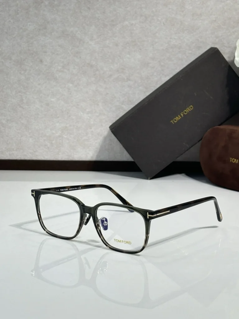 Elite Tom Ford TF5558 Prescription Frames – Tom Ford Eyeglass Case | Wholesale Optician Supply