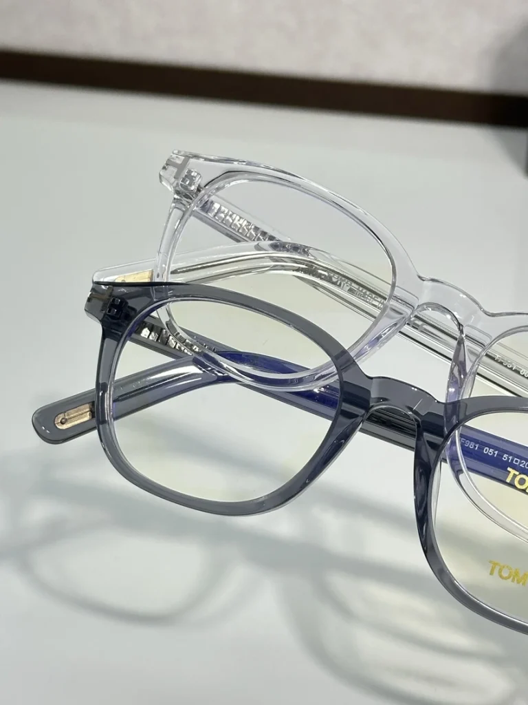 High-Quality Tom Ford TF981 Spectacle Frames – Tom Ford Optical Glasses Men | Bulk Distributor