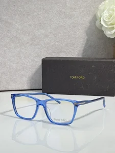 Wholesale Tom Ford FT5817 Spectacle Frames – Tom Ford Pink Eyeglasses | Trade Eyewear Distributor